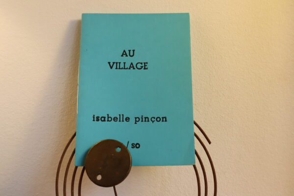 Au village